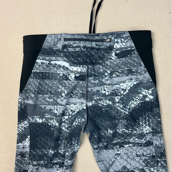 The North Face Tights Womens Large Bladk Snake Printed Motus II - Picture 10 of 10